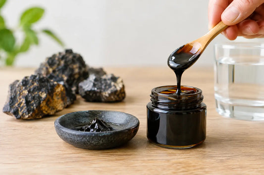 Shilajit Harz dosieren lernen: So gelingt es